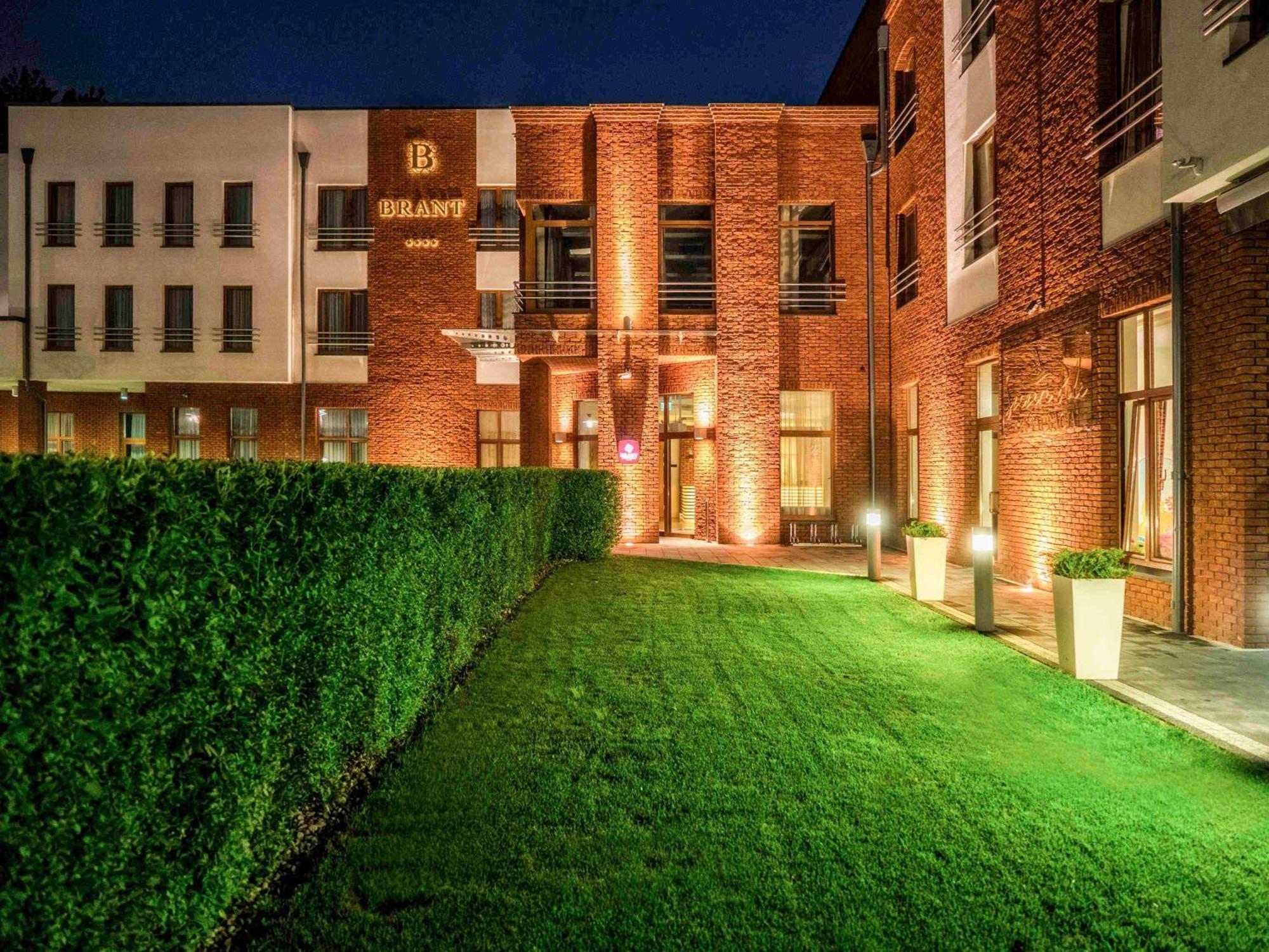 Mercure Wiazowna Brant Exterior photo